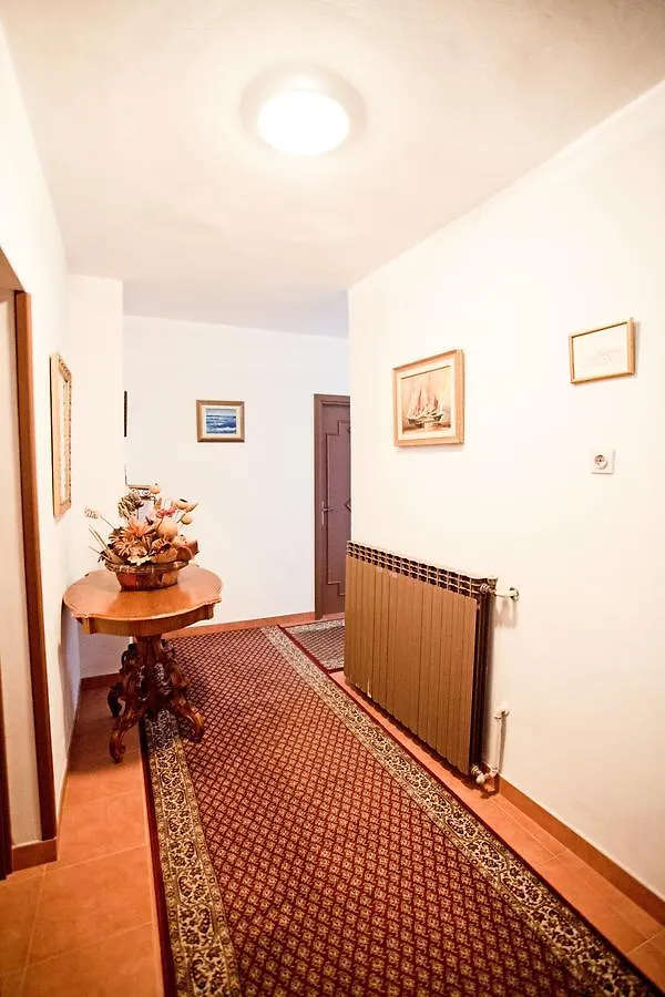 Villa Matohanca Ρόβινι Bed and Breakfast
